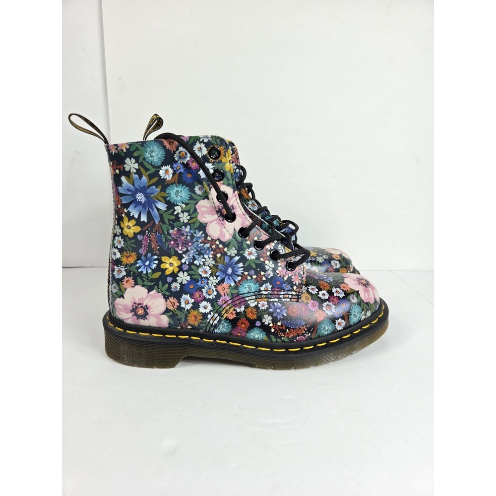 Dr Martens Pascal WL Wanderlust Floral Boots Womens Sz 8 Black Multicolor Rare